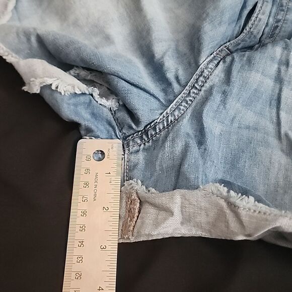 CALVIN KLEIN JEANS Raw Hem Denim 5 Pocket Shorts - Picture 10 of 12